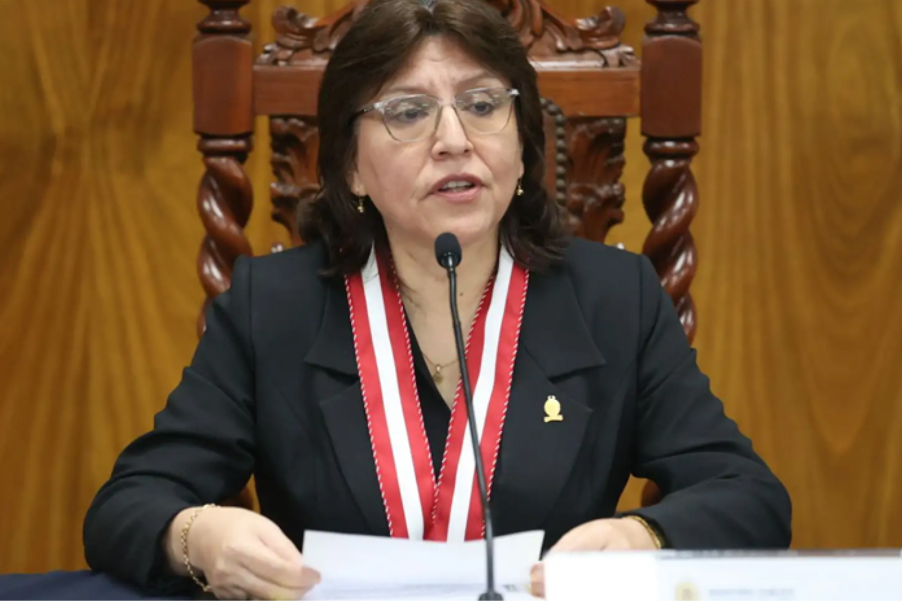 PJ ordena restituirla a Delia Espinoza como fiscal de la Nación