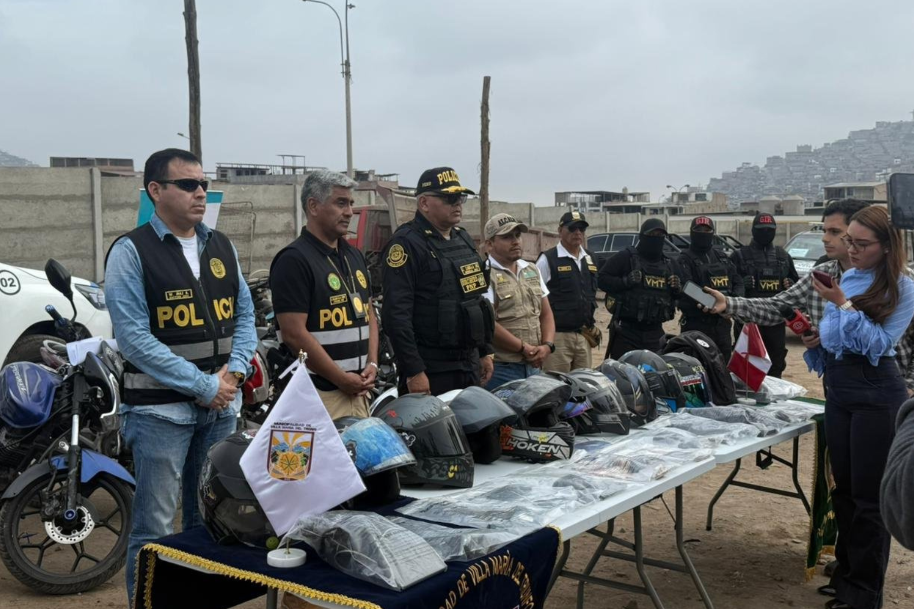 Operación policial atrapa a 10 integrantes de organización criminal.