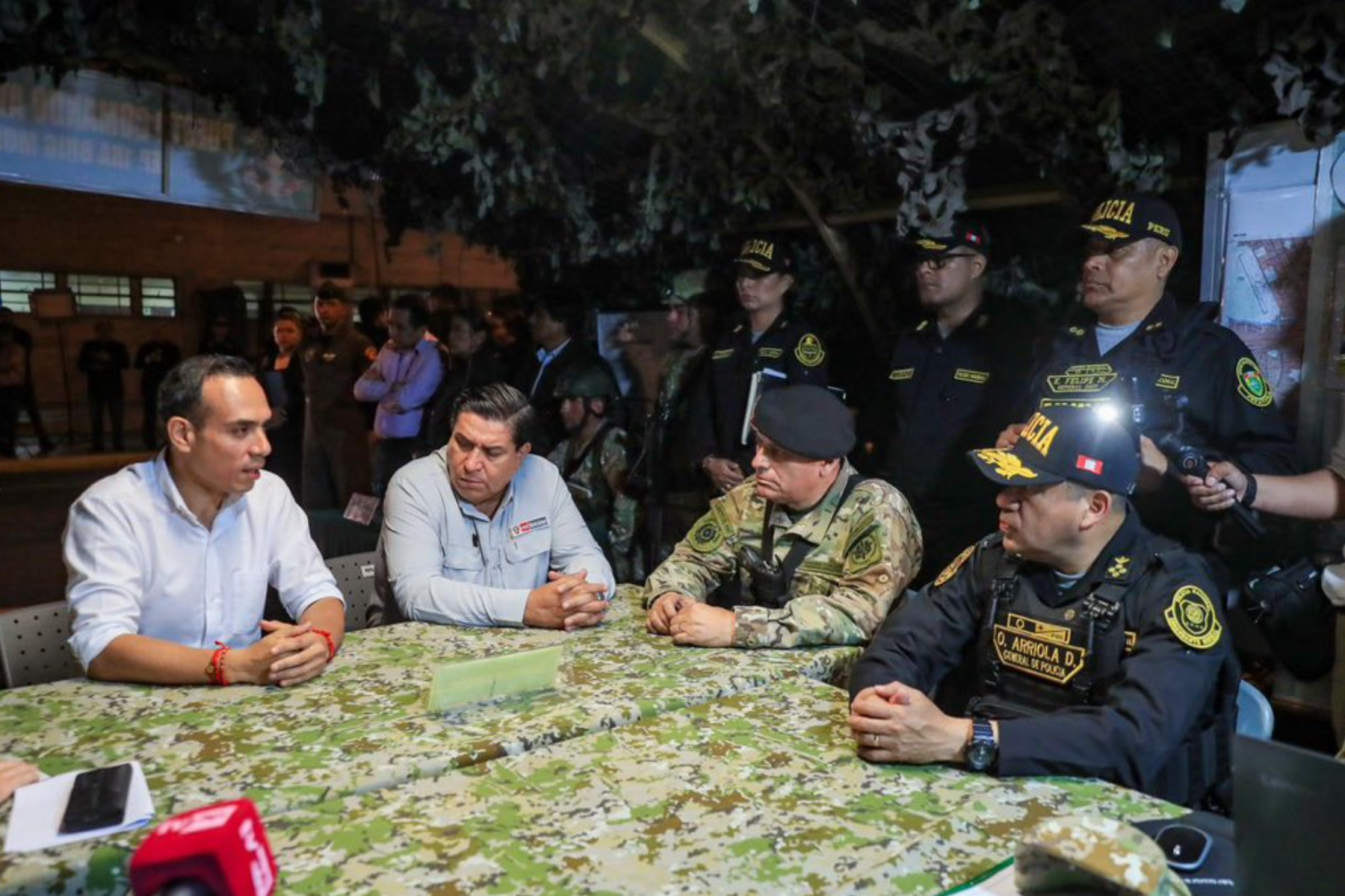 Gobierno oficializó medidas para estado de emergencia
