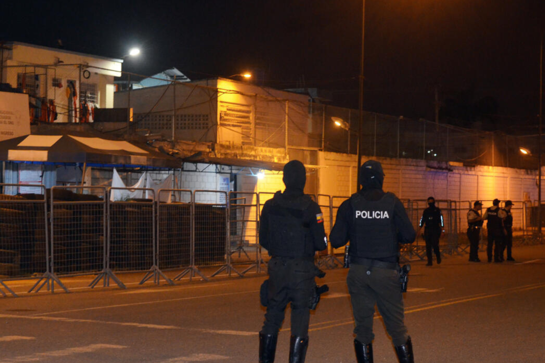 31 reclusos mueren en cárcel de Ecuador